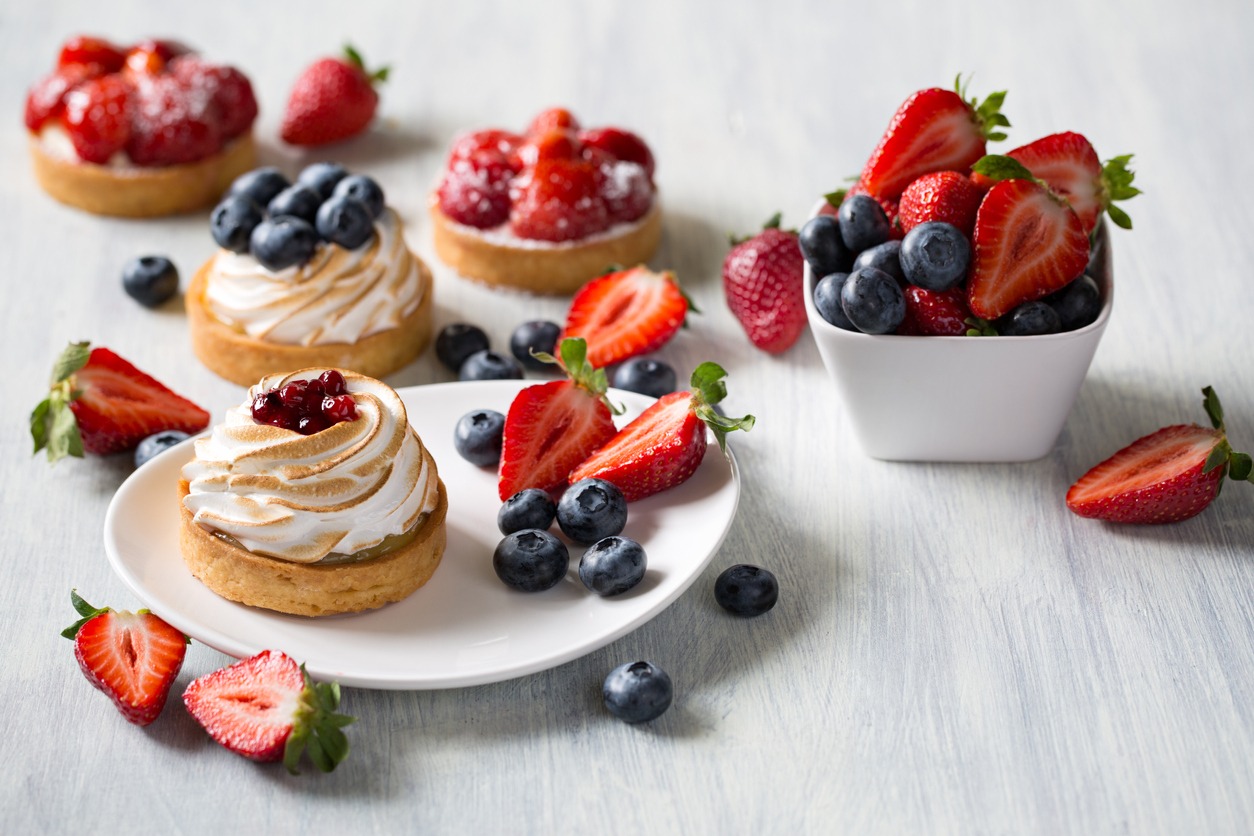 Fresh berry tarts with strawberry and blueberry