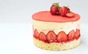 Classic Strawberry-Marzipan Cake